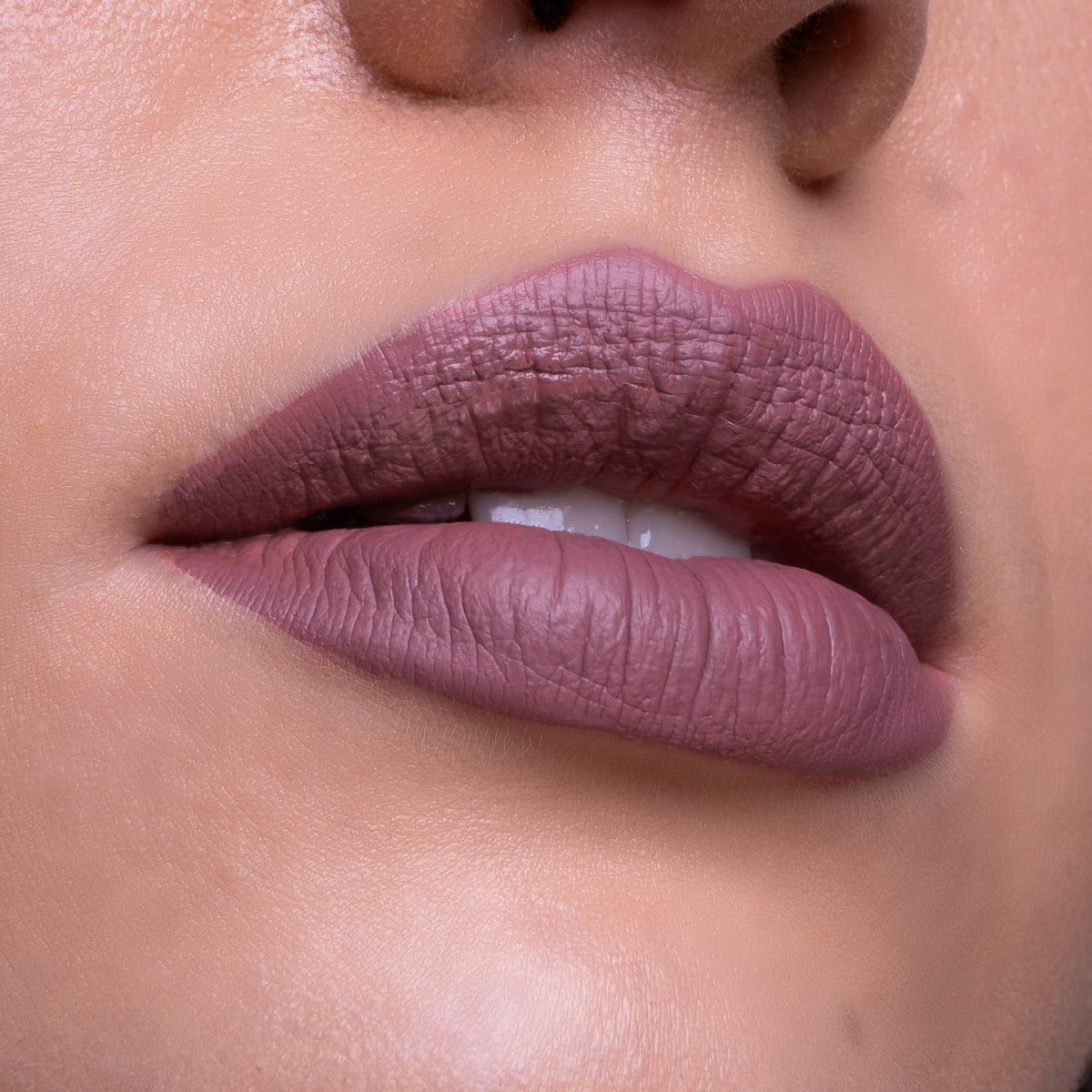 Cover Matte Liquid Lipstick Nr 03 Dusty Rose 