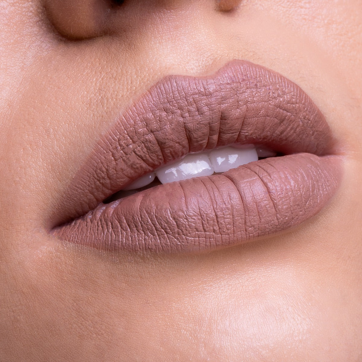 Cover Matte Liquid Lipstick Nr 06 Burnt Sugar 